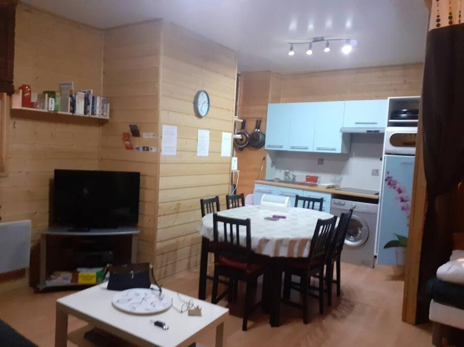 Appartement Face Au Thermes Et Au Calme Bagnères-de-Luchon Kültér fotó